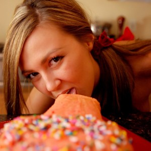 Carmen bakes herself a penis shaped cake for her birthday party